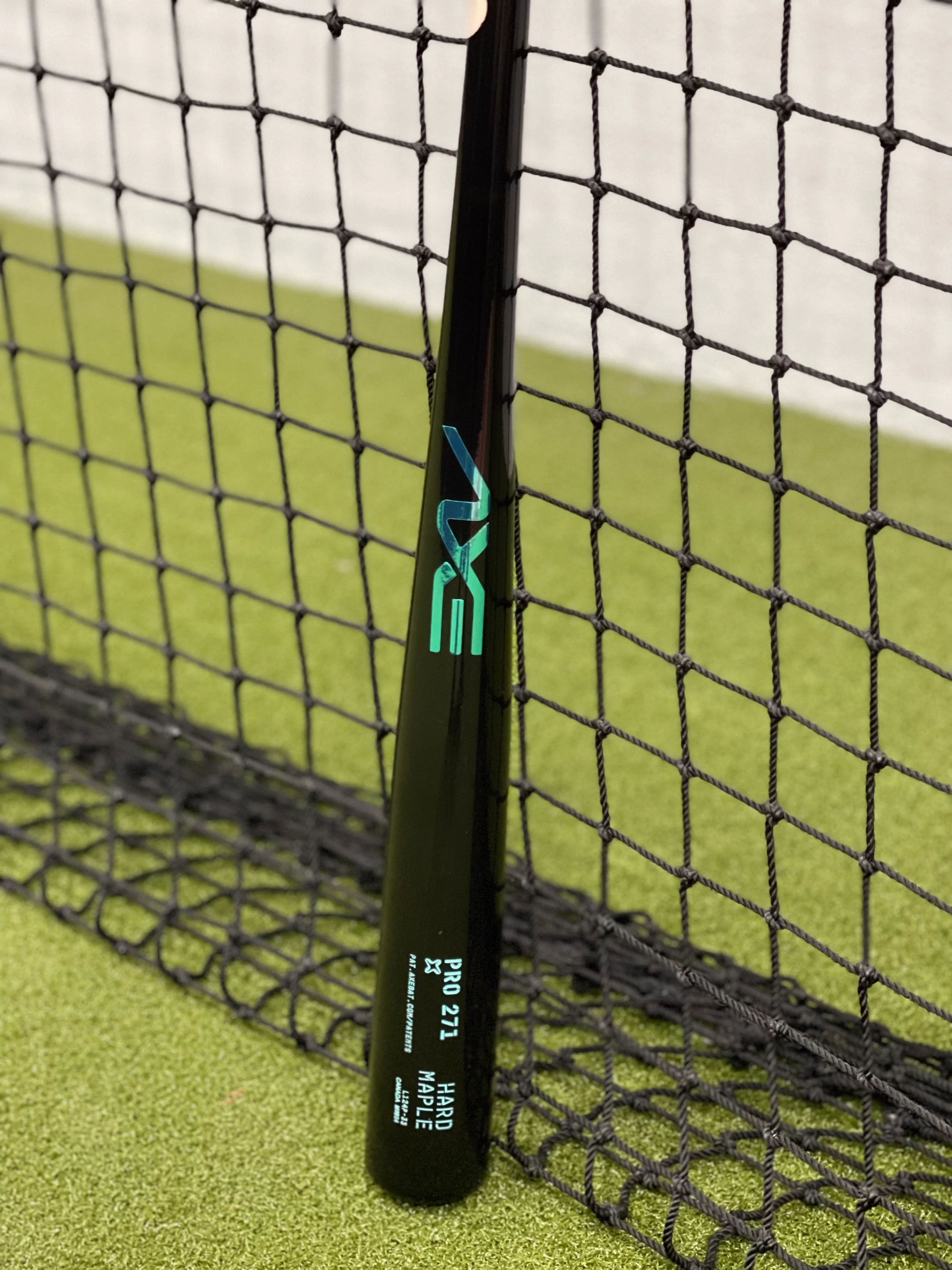 Axe Pro Series Maple Wood Baseball Bat | SPD 271 Turn | Vantablack | Axe Handle - Image 5